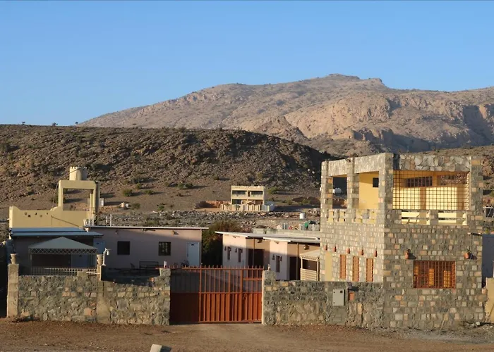 Jabel Shams Stars House